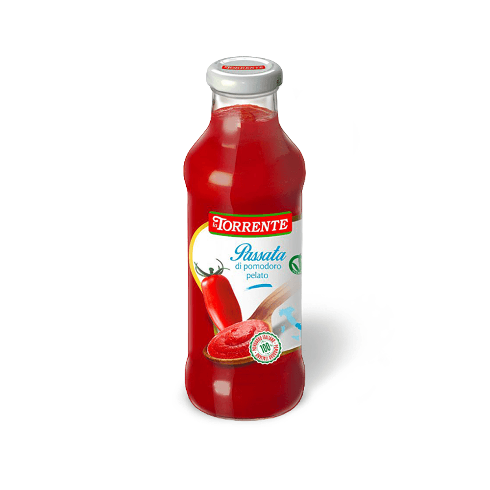 Passata di pomodoro pelato da pomodoro lungo in vetro